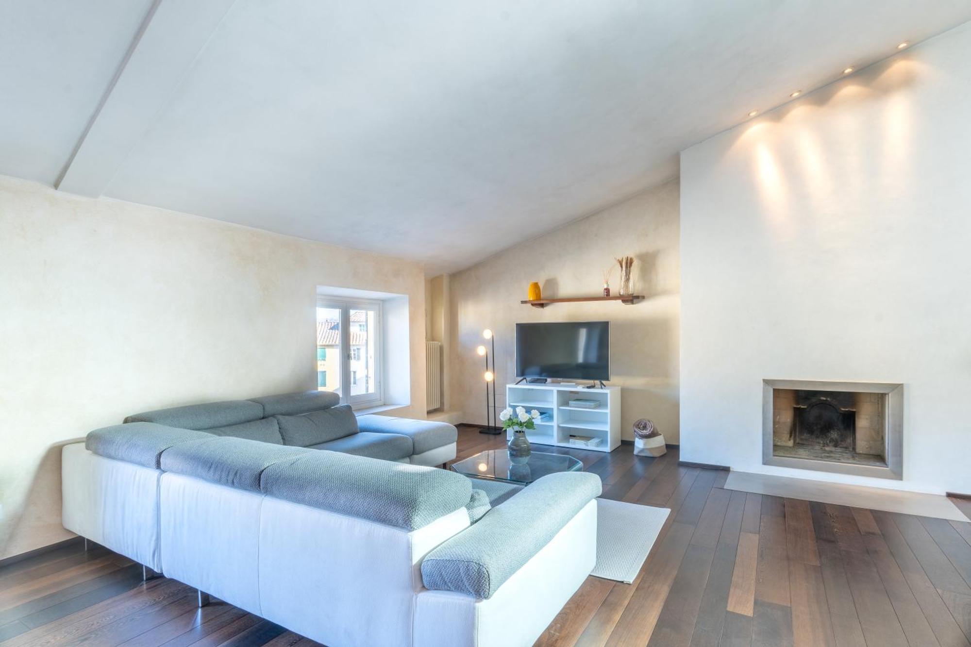 Apartment Sky Over Anfiteatro - Panoramic View *