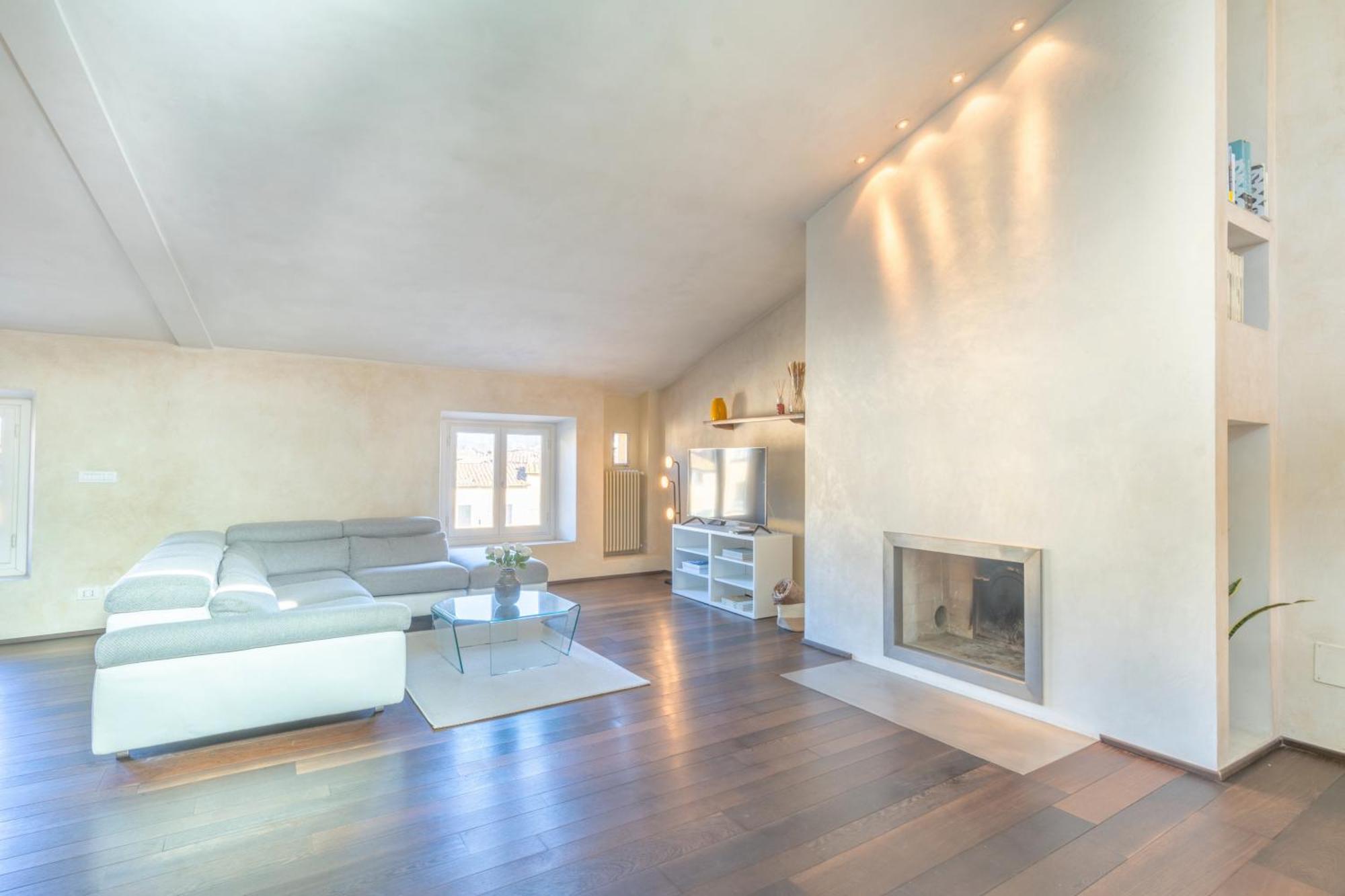 Apartment Sky Over Anfiteatro - Panoramic View Lucca